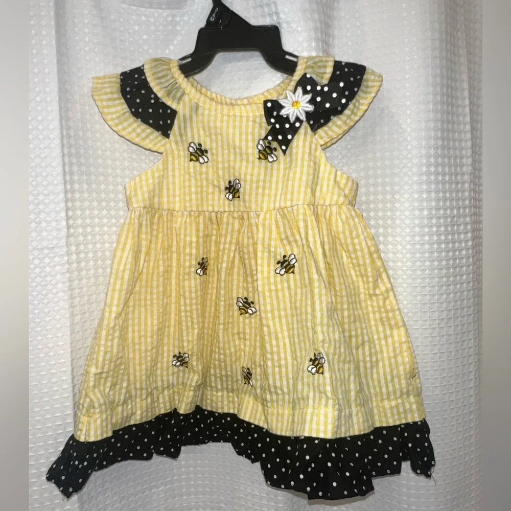 Rare Editions Yellow Seersucker Baby Dress with Bee Pattern